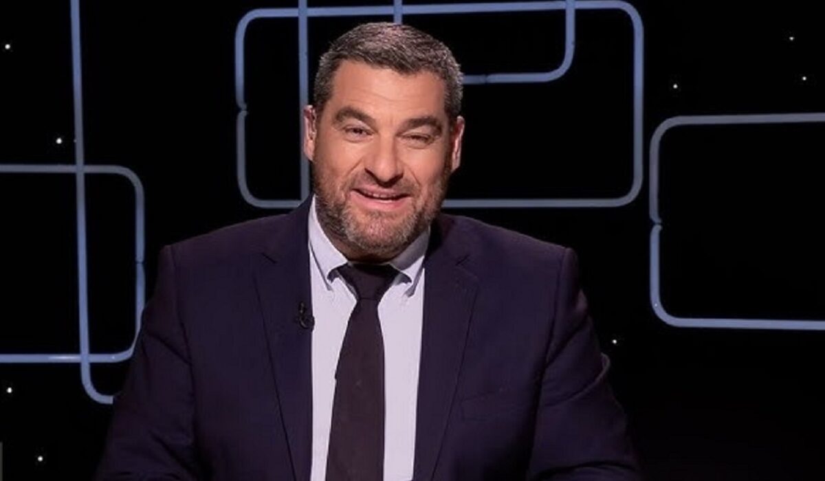 Open Μάνος Νιφλής