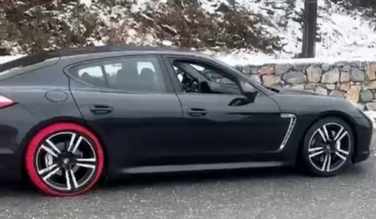Ο TikToker με τη μαύρη Porsche, τις τραγουδίστριες και τη χλιδάτη ζωή – Από 15 ετών στην παραβατικότητα