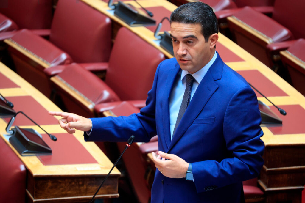 Ο βουλευτής του ΠΑΣΟΚ Μιχάλης Κατρίνης στη Βουλή