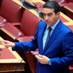 Ο βουλευτής του ΠΑΣΟΚ Μιχάλης Κατρίνης στη Βουλή