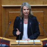 Μιλένα Αποστολάκη ΠΑΣΟΚ για τραπεζικές χρεώσεις