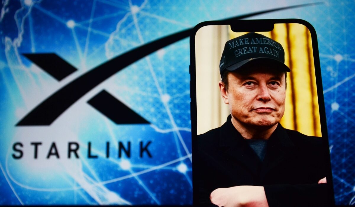 Αποκάλυψη Reuters: Ο Μασκ έκλεισε το Starlink «τυφλώνοντας» τον στρατό της Ουκρανίας