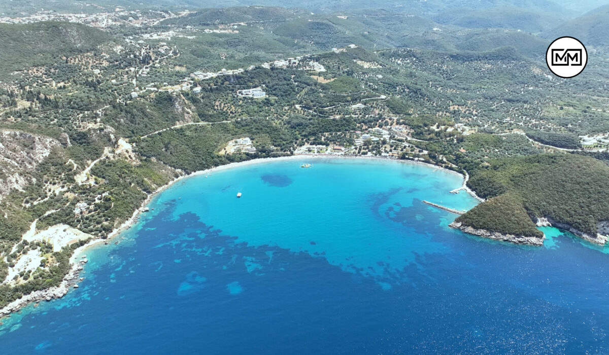 Η άγνωστη «Βοϊδοκοιλιά» της Ηπείρου με κρυστάλλινα νερά