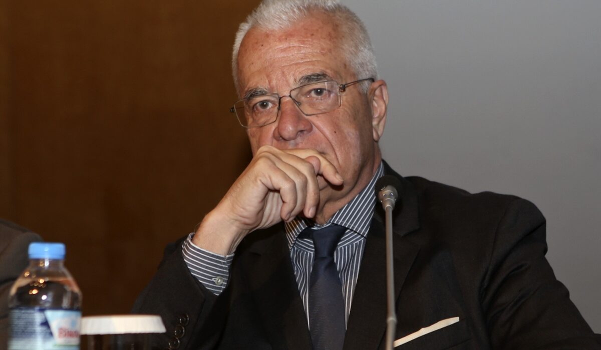 Πρώτη αντίδραση του Γιάννη Πρετεντέρη μετά τη βόμβα στο σπίτι του: «Δεν είναι η πρώτη φορά που συνέβη» (Βίντεο)