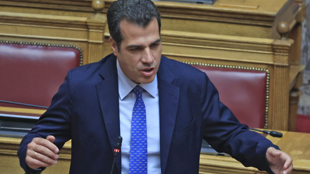Θάνος Πλεύρης