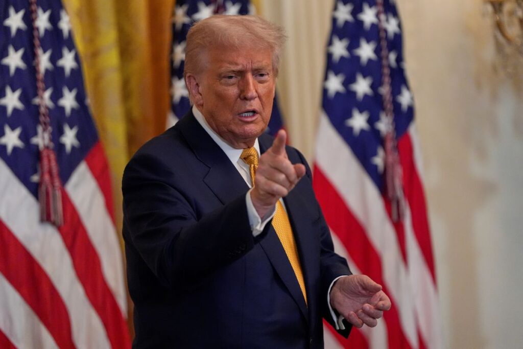 ΤΡΑΜΠ, TRUMP