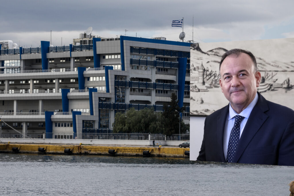 Ο πρώην υφυπουργός, Γιάννης Παππάς, στο υπουργείο Ναυτιλίας