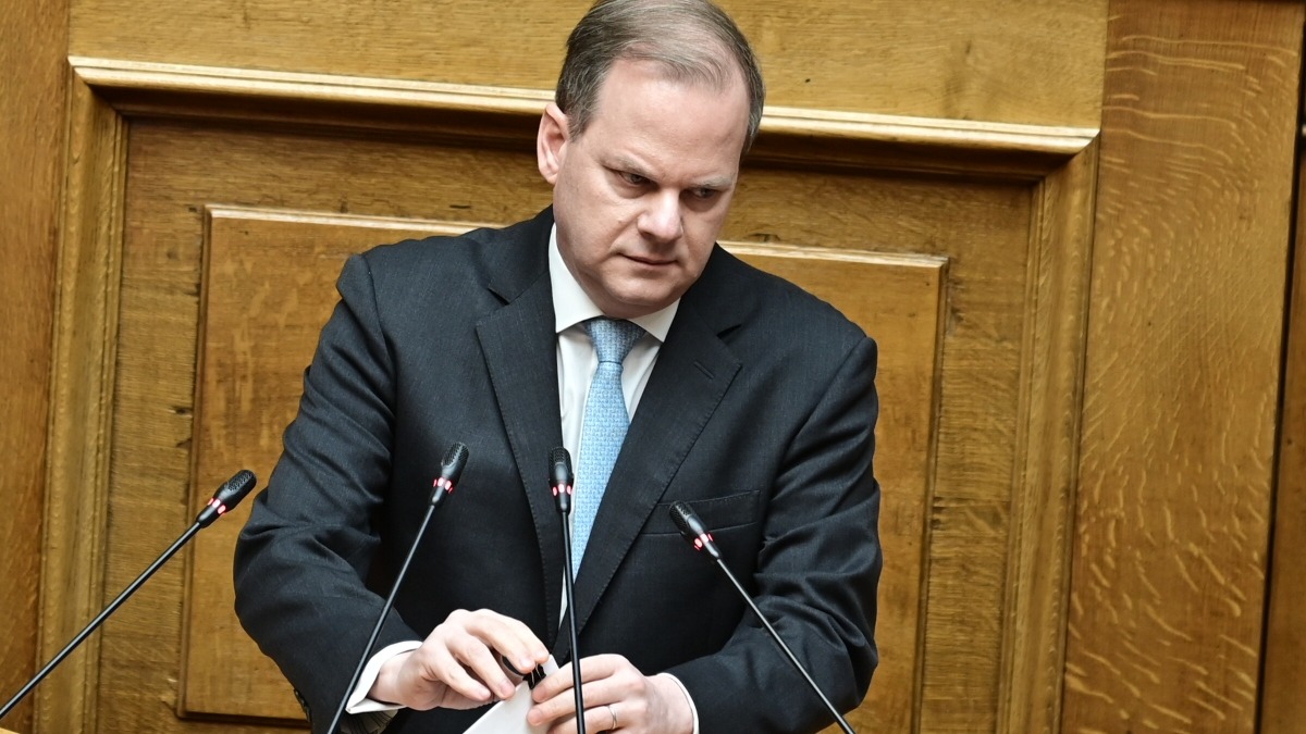 «Αρνούμαι ότι έχω τελέσει οποιαδήποτε αξιόποινη πράξη» λέει στο υπόμνημά του ο Κ. Καραμανλής