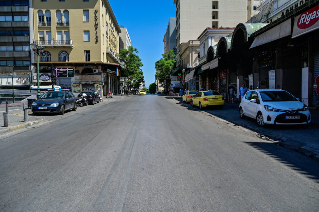 Απεργία με κλειστά μαγαζιά σήμερα 24/6 στην Αθήνα
