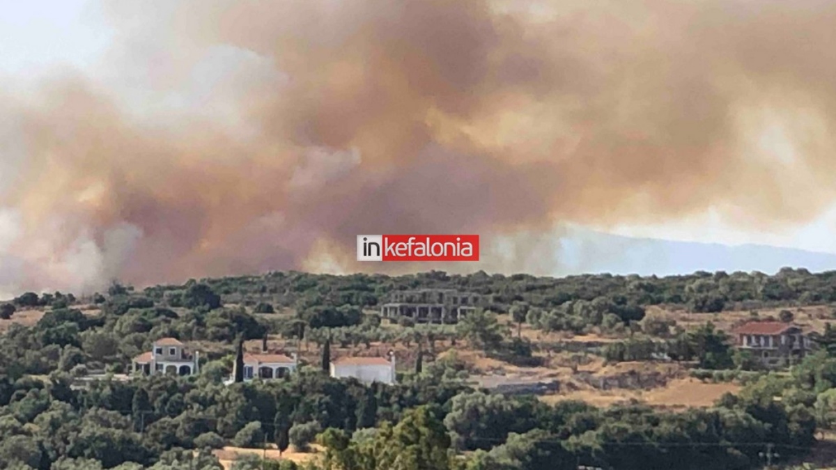 Φωτιά τώρα στην Κεφαλονιά σε δύο σημεία – Το 112 καλεί σε εκκένωση τρία χωριά