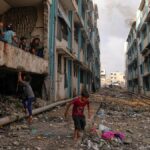 «Ανοίγουν οι πύλες της κόλασης»: Το Ισραήλ απειλεί να καταστρέψει τη Γάζα, αν η Χαμάς δεν δεχθεί τους όρους του