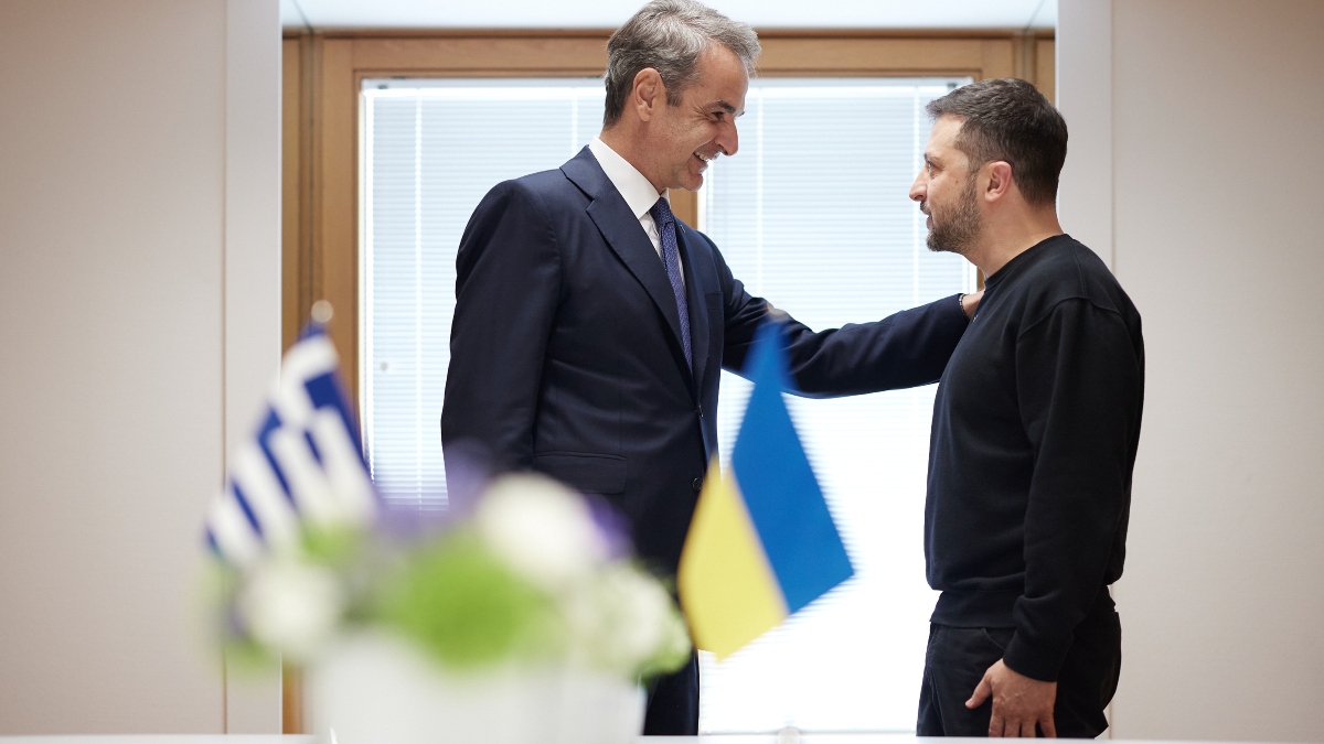 Τηλεφώνημα Μητσοτάκη με Ζελένσκι – Στο «μενού» η αεροπορική άμυνα και η ανάκαμψη της Ουκρανίας