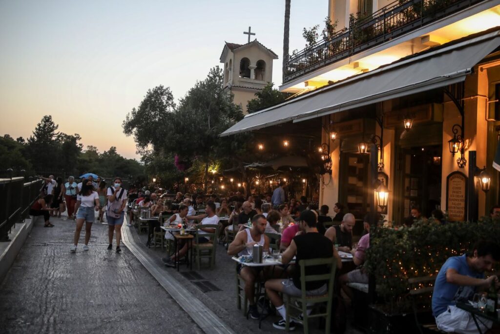 Στο στόχαστρο η Booking για καταχρηστικές πρακτικές: Ομαδική αγωγή – μαμούθ