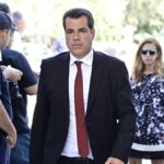 Πλεύρης: Ποινικοποιείται η παράνομη παραμονή - Δεν θα υποδεχόμαστε μετανάστες με λουλούδια