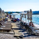 Ακρίβεια: Ούτε διακοπές ούτε ψώνια για τους Έλληνες