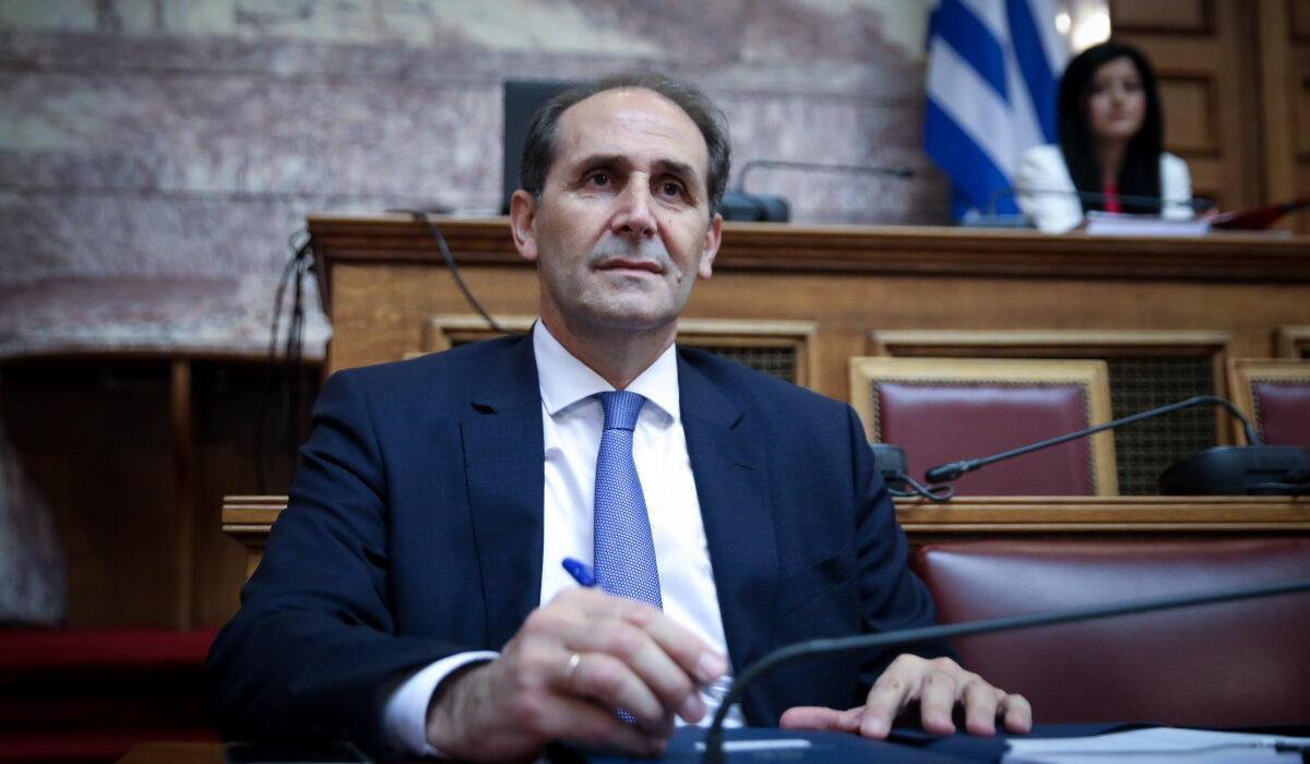 Απόστολος Βεσυρόπουλος