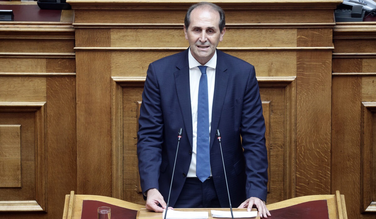 Απόστολος Βεσυρόπουλος