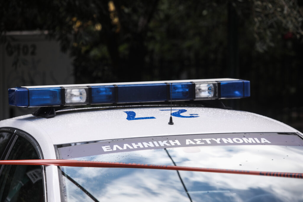 Ηλεία: Συνελήφθη επ’ αυτοφώρω διαρρήκτης με κοσμήματα αξίας 150.000 ευρώ