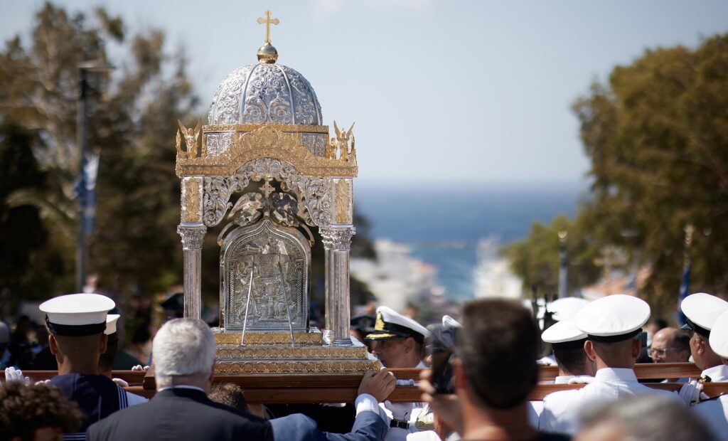 Δεκαπενταύγουστος Τήνος