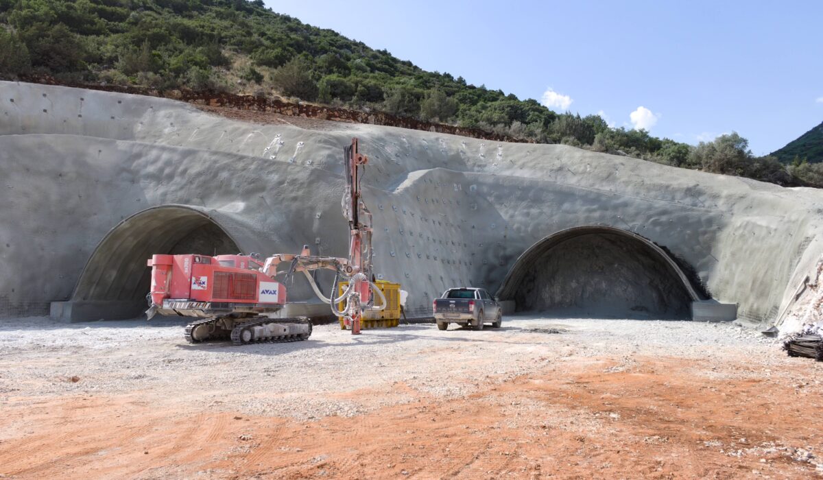 Ο νέος «κρυμμένος» αυτοκινητόδρομος της Ελλάδας με τούνελ πολλών χιλιομέτρων – Εικόνες
