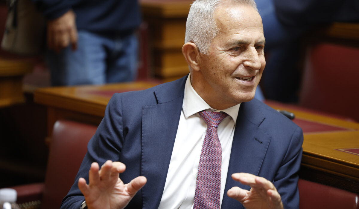 Ναύαρχος Ευάγγελος Αποστολάκης