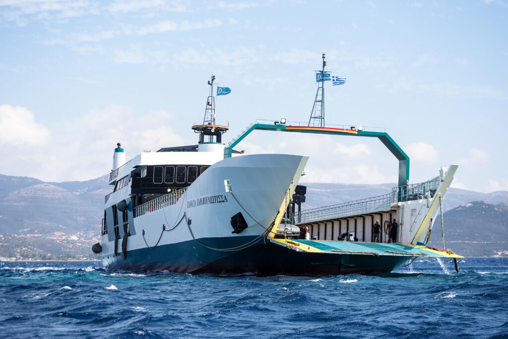 Φέρι μποτ στα Νέα Στύρα: Σε αναμονή του σχεδίου αποκόλλησης – Σε εξέλιξη η ανάκριση