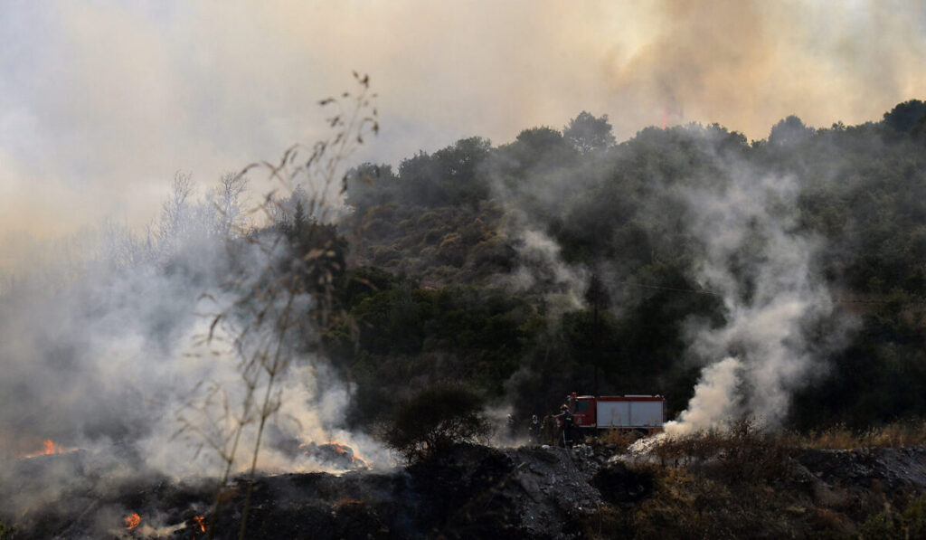 Υπό μερικό έλεγχο η φωτιά στην Αρκαδία – 30 πυρκαγιές το τελευταίο 24ωρο και τρεις συλλήψεις