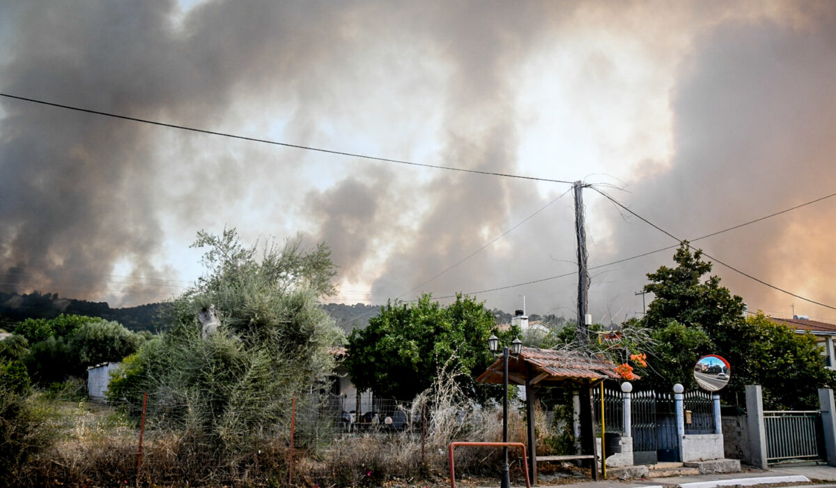 Πού έχει φωτιά τώρα - LIVE UPDATE