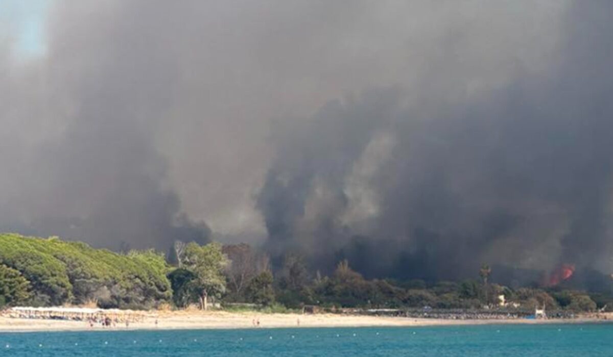 Πρέβεζα: Τρία μέτωπα φωτιάς, αναζωπύρωση στη Βρυσούλα – Μηνύματα από το 112