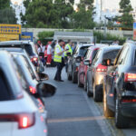 Σκυτάλη στους νέους αδειούχους – Μεγάλο κύμα επιστροφής στην Αττική