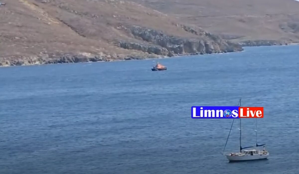 Λήμνος: Super Puma και σκάφη του Λιμενικού έσωσαν δύο παιδιά που παρασύρθηκαν με SUP (εικόνες, βίντεο)