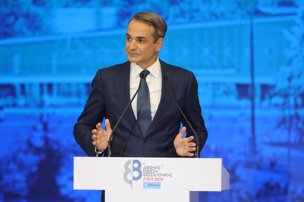 Κλειδώνει στα 2 δισ. το πακέτο της ΔΕΘ – Τα μέτρα για φορολογικές κλίμακες, συντελεστές και ενοίκια