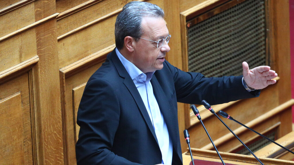 Σωκράτης Φάμελλος