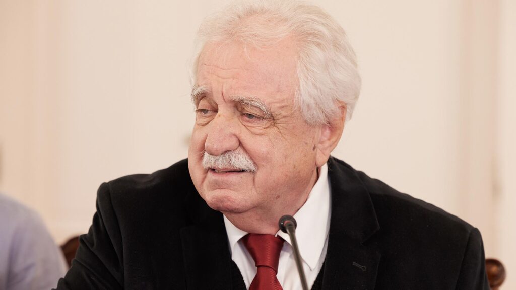 Σταύρος Μπένος