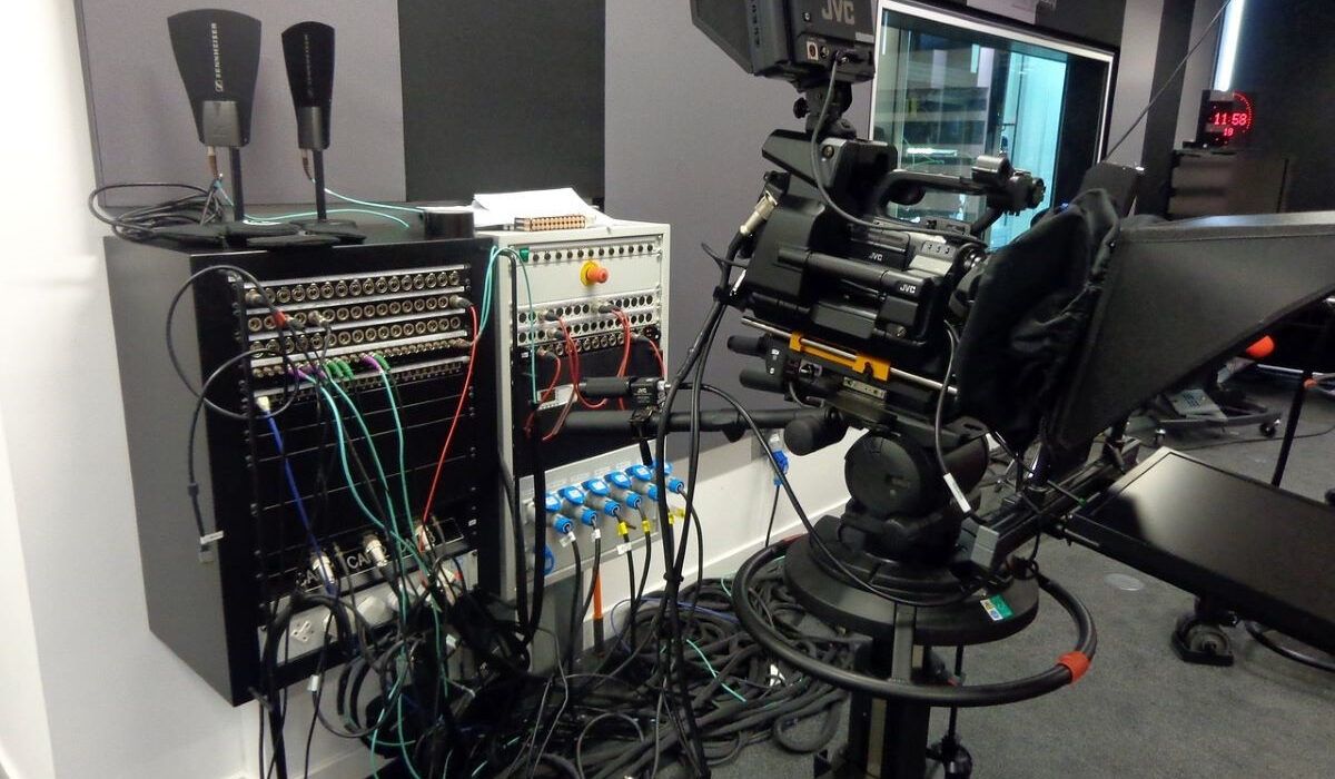 studio tv