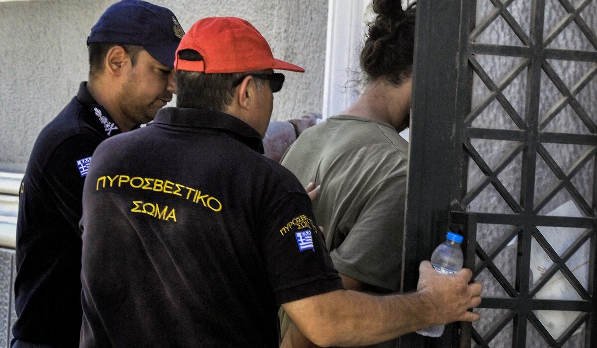 Χειροπέδες σε Γερμανό για τη φωτιά στην Αρχαία Νεμέα στην Κορινθία