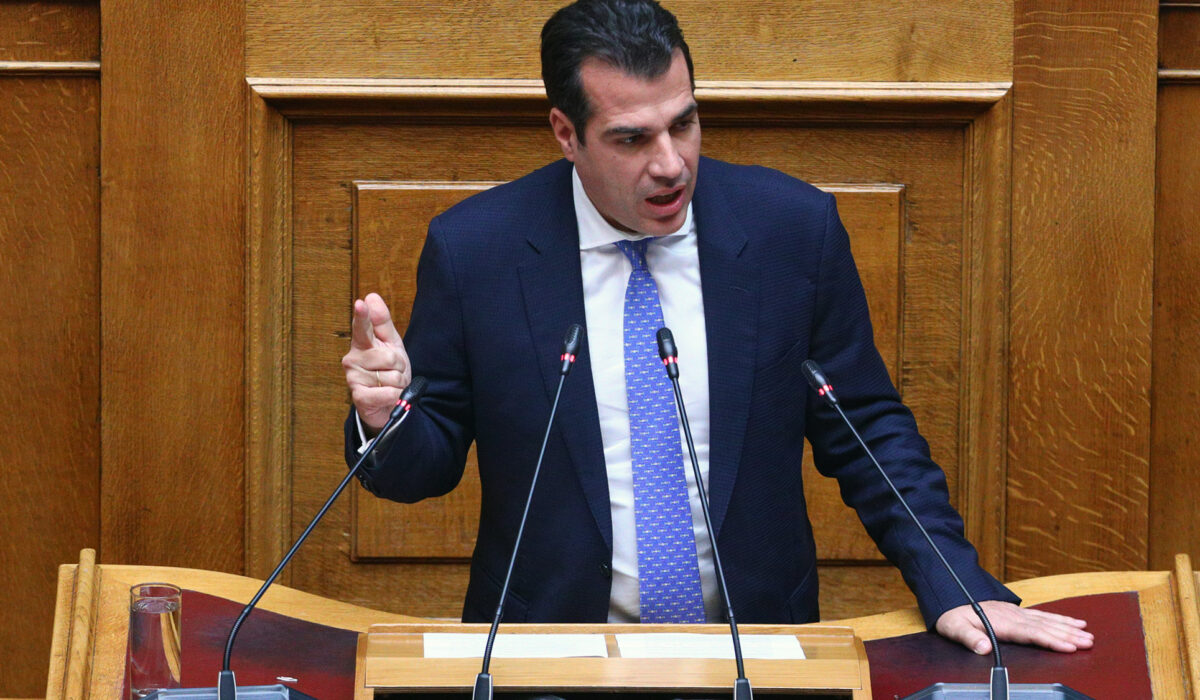 Θάνος Πλεύρης