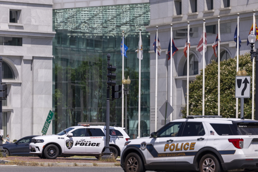Σκηνές από ταινία στους δρόμους της Ουάσιγκτον – Η κατάληψη της πόλης από την Εθνοφρουρά (βίντεο, εικόνες)