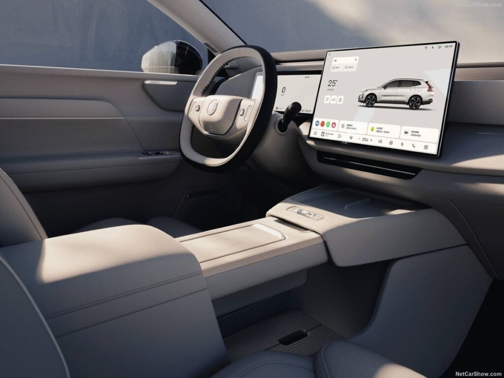 νέο xc70 volvo 2025