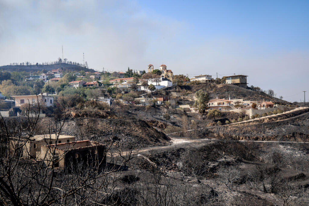Χωρίς ρεύμα η μίση Χίος – Μάχη με το χρόνο δίνουν τα συνεργεία του ΔΕΔΔΗΕ