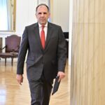 Μια απάντηση Γεραπετρίτη, θα έλυνε όλα τα προβλήματα