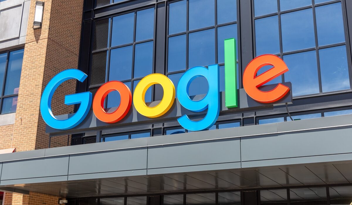 Πρόστιμο «μαμούθ» στην Google από την Κομισιόν – Ούτε οι απειλές Τραμπ δεν γλίτωσαν τον τεχνολογικό γίγαντα