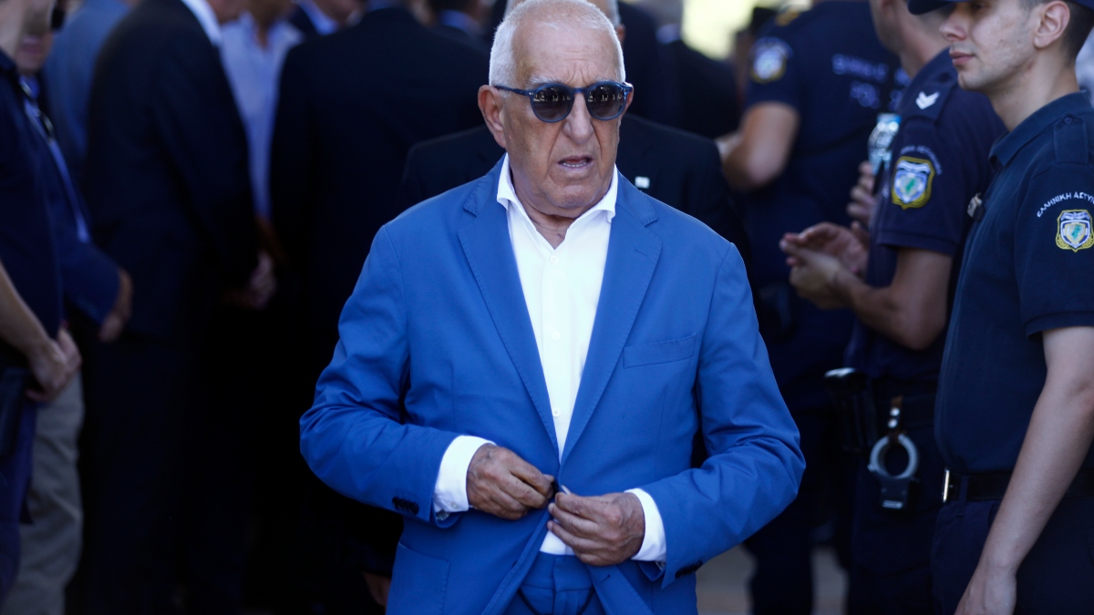 Μοίρασε πρόστιμα ο Ν. Κακλαμάνης