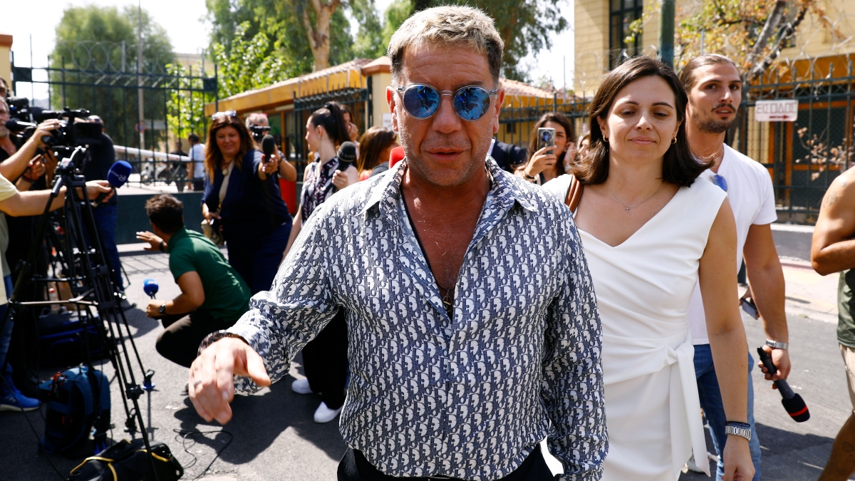 Μαζωνάκης