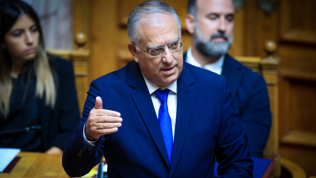 Τάκης Θεοδωρικάκος