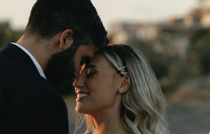 Άννα Κορακάκη: Αποκάλυψε πως παντρεύτηκε πριν από δύο χρόνια (φωτογραφίες)