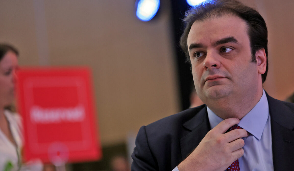 Κυριάκος Πιερρακάκης Economist