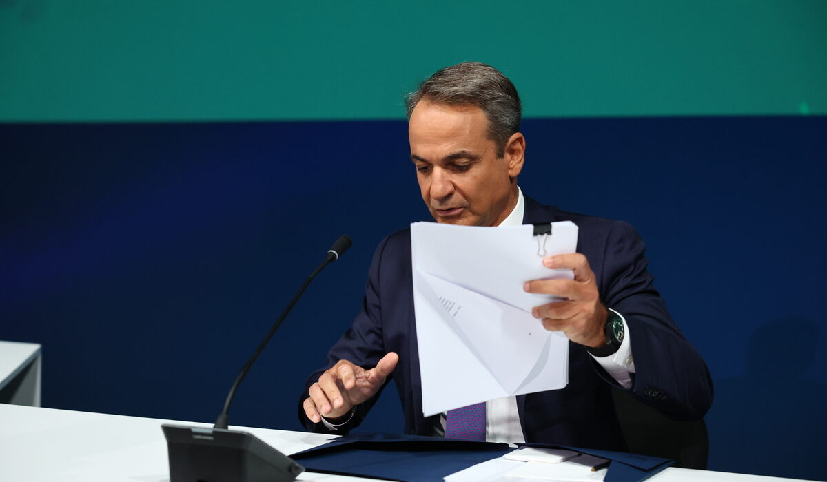 Ο Μητσοτάκης, οι αντίπαλοι και ένα «tweet» του Α. Καρακούση