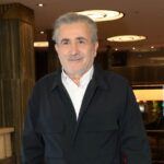 Λάκης Λαζόπουλος: «Σήμερα 200 γέροι κουμαντάρουν μια ολόκληρη χώρα»