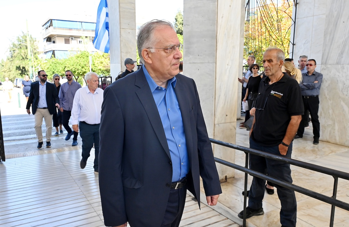 Λένα Σαμαρά Μνημόσυνο